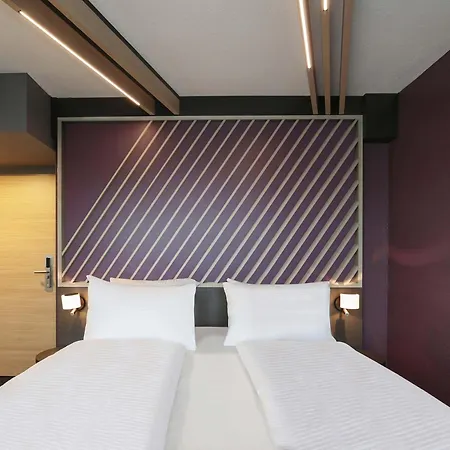 City-west Otel 3*