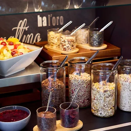 City-west Отель